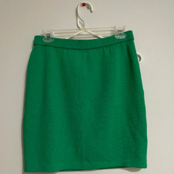 Green Skirt - Picture 1 of 3